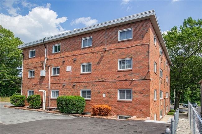 APT-7 - 2 Lagrange St, Condo with 2 bedrooms, 1 bathrooms and 1 parking in Boston MA | Image 35