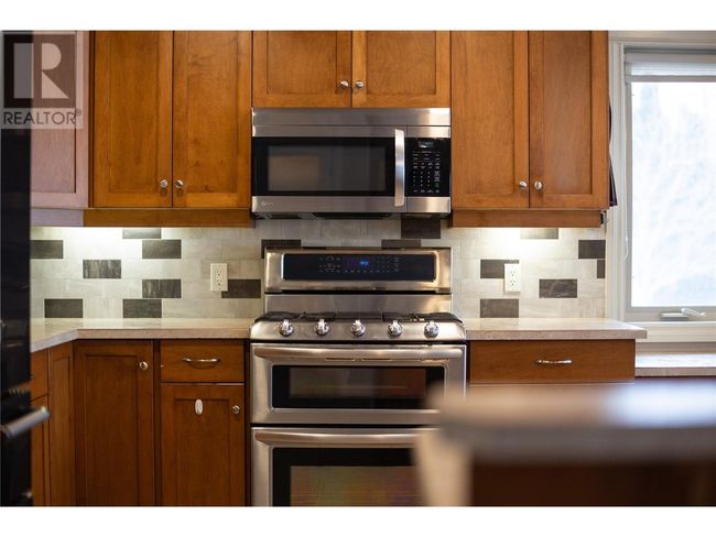 5380 Learmouth Rd, House other with 3 bedrooms, 3 bathrooms and 2 parking in Coldstream BC | Image 27
