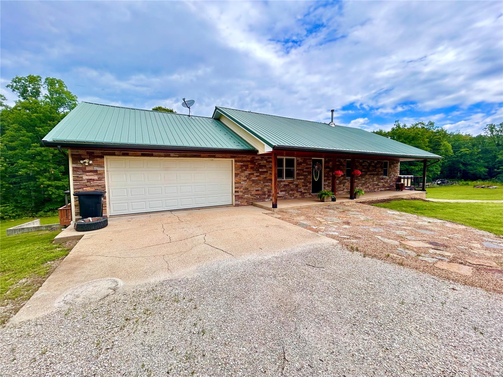 Seminole Ln, Richland, MO 65556