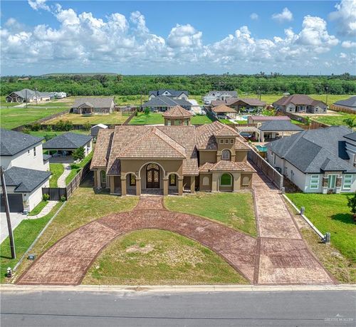 2916 Fletcher St, Weslaco, TX, 78599-4242 | Card Image