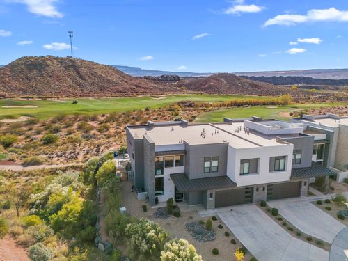 2286 N Double Eagle Ln, Washington, UT, 84780-3696 | Card Image