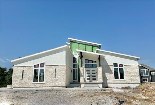 17404 Bluejacket St, Overland Park, KS, 66221-7170 | Card Image