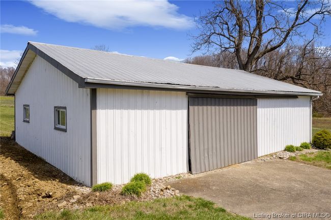 4621 Saint Johns Rd, Home with 3 bedrooms, 1 bathrooms and null parking in Floyds Knobs IN | Image 11