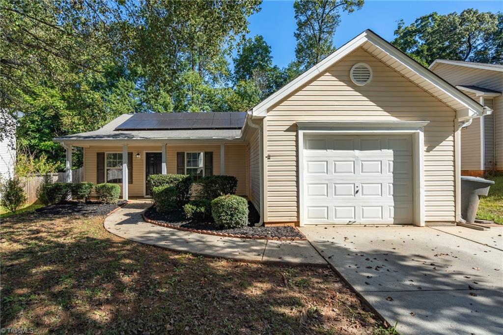 Hackberry Ct, Browns Summit, NC 27214