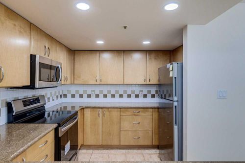 209-1108 6 Ave Sw, Calgary, AB, T2P5K1 | Card Image