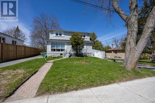 210 Shelbourne St, Peterborough, ON, K9H5K4 | Card Image
