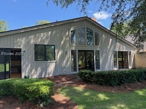 18 Water Oak Drive, Hilton Head Island, SC, 29928 | Card Image