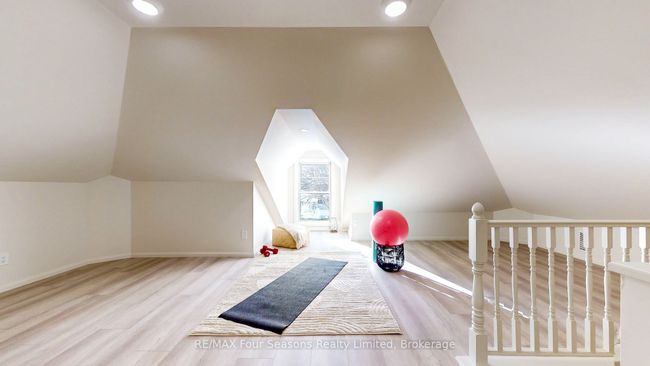 147 2 Nd St, House other with 3 bedrooms, 2 bathrooms and 2 parking in Collingwood ON | Image 25