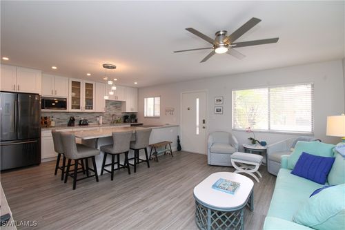 apt-209-1100 Gulf Shore Blvd N, NAPLES, FL, 34102-5302 | Card Image