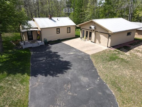 16466 Simpson Blvd, Pengilly, MN, 55775-2016 | Card Image