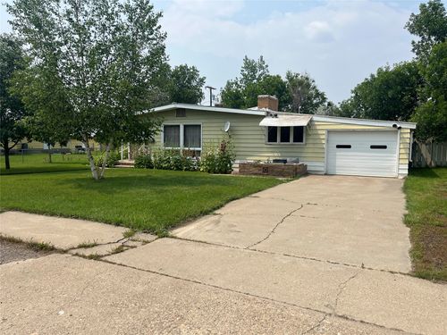 822 2nd St, Big Sandy, MT, 59520-7723 | Card Image
