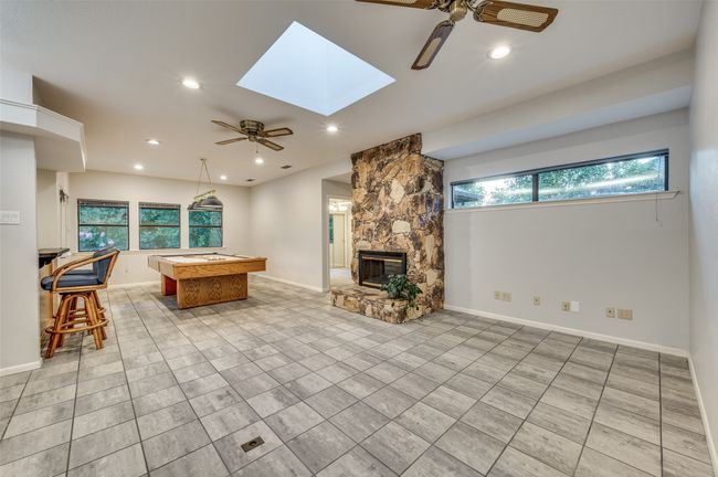 Open family and game rooms | Image 15