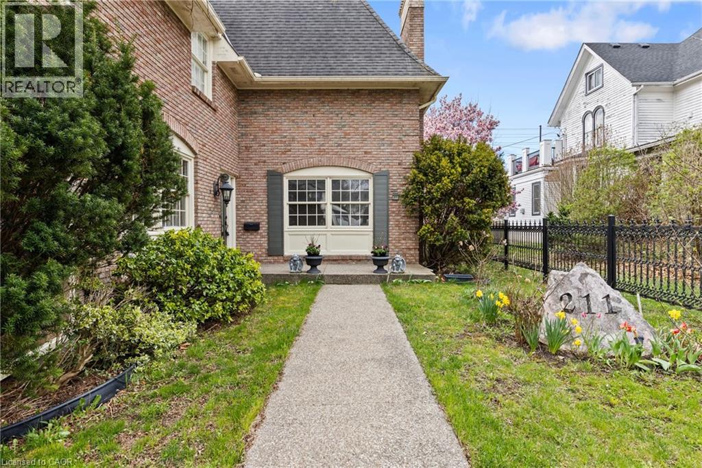 Residential in Welland 3