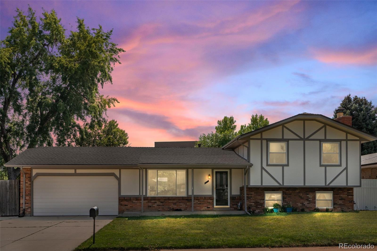 Louisiana Ave, Lakewood, CO 80232