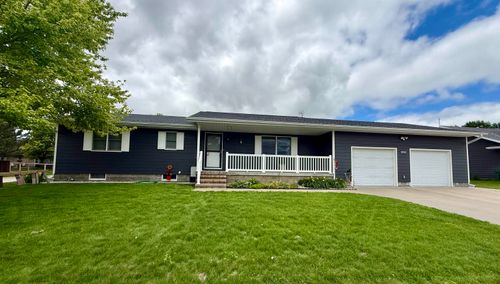 1402 15th Ave, Kearney, NE, 68845-6590 | Card Image