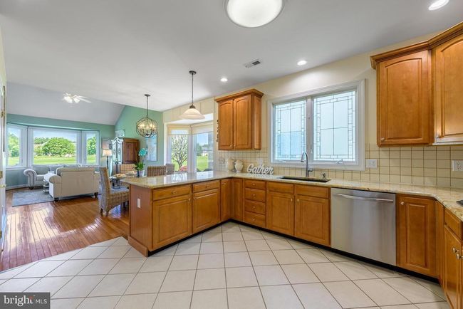 130 Augusta Dr, House other with 3 bedrooms, 3 bathrooms and null parking in MOORESTOWN NJ | Image 11