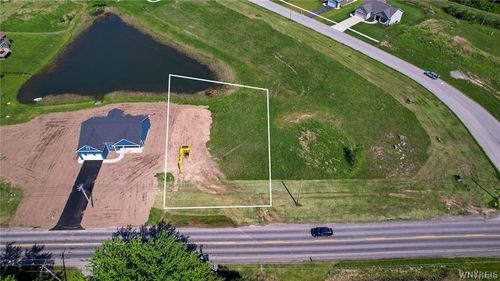 6315 Hake Rd, Akron, NY, 14001-9701 | Card Image