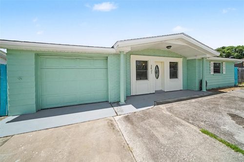 3421 Rock Royal Dr, HOLIDAY, FL, 34691-1041 | Card Image