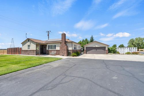 9215 Orr Road, Galt, CA, 95632 | Card Image