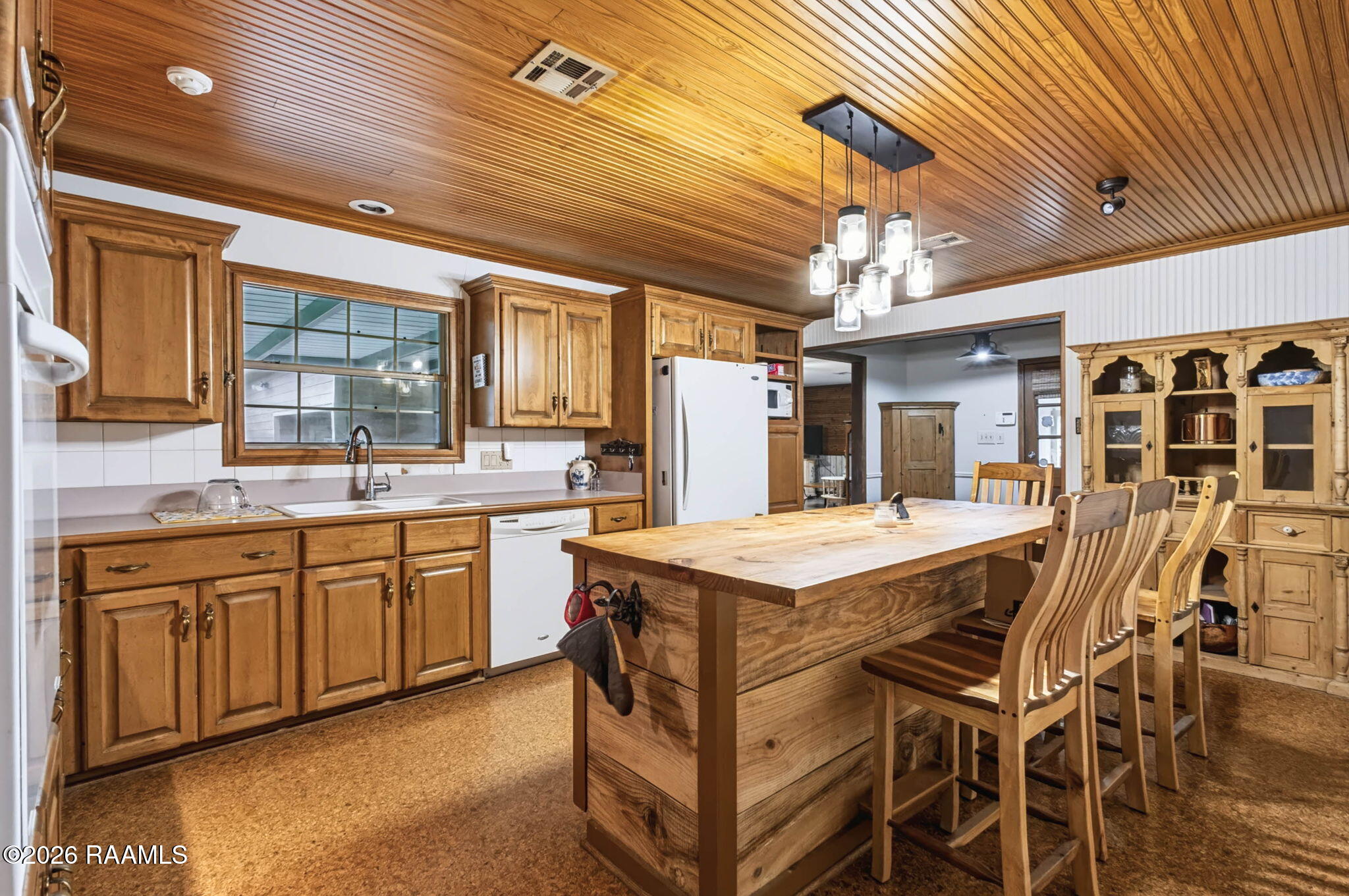 Residential in Crowley 3