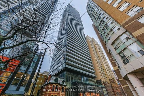 3702-15 Grenville St, Toronto, ON, M4Y0B9 | Card Image