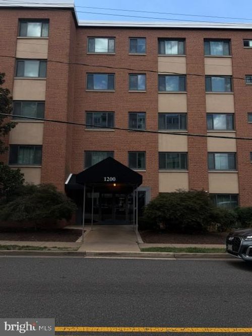 403-1200 S Arlington Ridge Rd, ARLINGTON, VA, 22202-1945 | Card Image