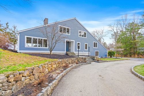 16 Huckleberry Hill Rd, Lincoln, MA, 01773-3509 | Card Image
