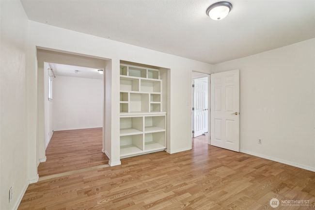 11112 E Riverside Dr, House other with 3 bedrooms, 3 bathrooms and 2 parking in Bothell WA | Image 24