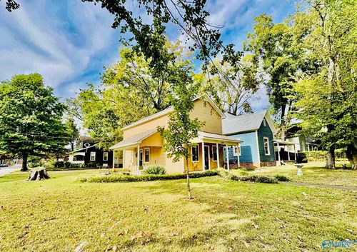 301 Oak St Ne, Decatur, AL, 35601-1829 | Card Image