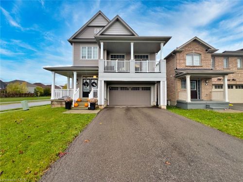 7732 Butternut Blvd Boulevard, Niagara Falls, ON, L2E6N9 | Card Image