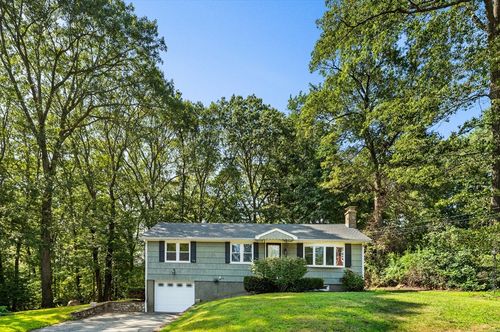 16 Paulson Dr, Burlington, MA, 01803-2820 | Card Image