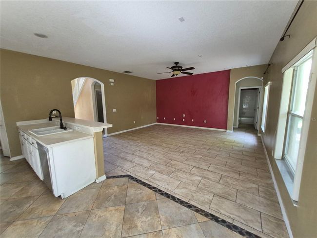 Open kitchen to family room | Image 16