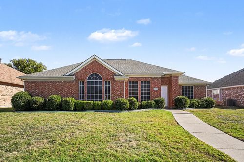 2604 Creek Crossing Rd, Mesquite, TX, 75181-1516 | Card Image