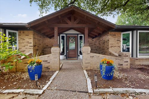 2153 Savannah Trl, Denton, TX, 76205-8211 | Card Image