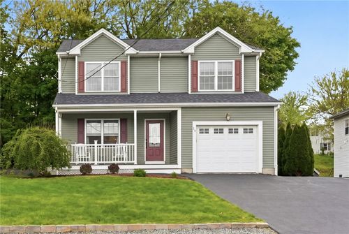 15 Aborn Avenue, Cumberland, RI, 08264 | Card Image