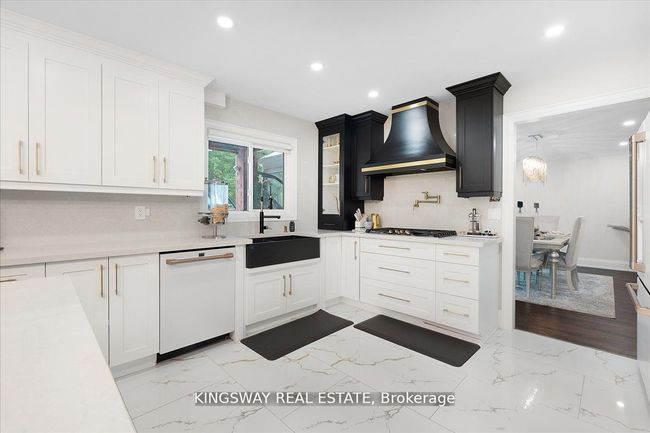 265 Wycliffe Ave, House other with 7 bedrooms, 5 bathrooms and 6 parking in Woodbridge ON | Image 5