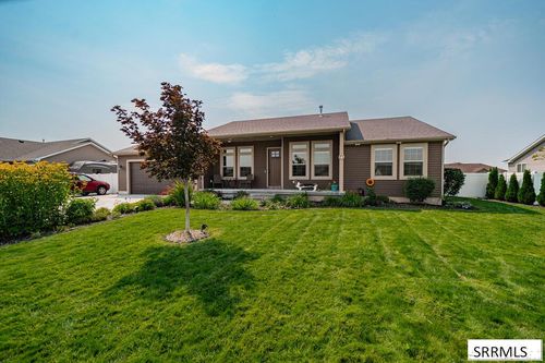 5100 E Nelson Dr, Iona, ID, 83427-4101 | Card Image