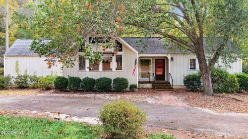 10 Inverness Road, Pinehurst, NC, 28374 | Card Image