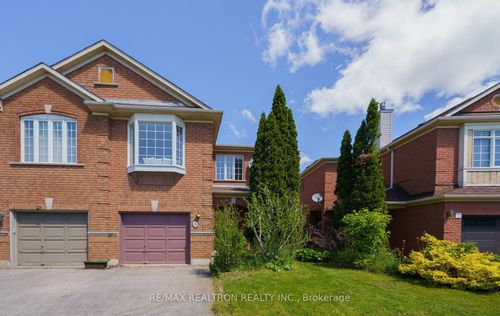 28 Lioba Drive, Scarborough, ON, M1L4V1 | Card Image