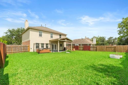 2106 Goldfinch Ln, League City, TX, 77573-3867 | Card Image