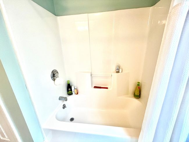 APT-3 - 19 Lafayette Rd, Condo with 3 bedrooms, 3 bathrooms and 3 parking in Ipswich MA | Image 19