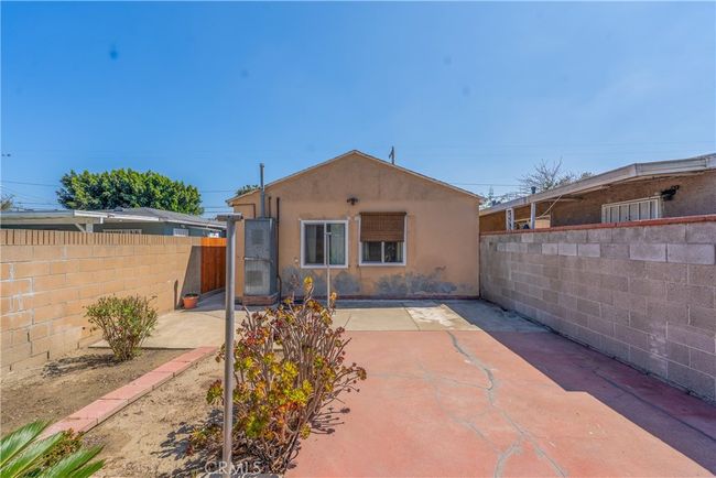 11909 Lowemont St, House other with 2 bedrooms, 1 bathrooms and 2 parking in Norwalk CA | Image 18