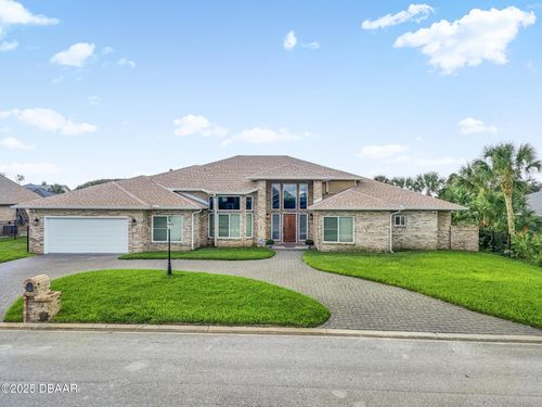 16 Julie Dr, Ormond Beach, FL, 32176-2194 | Card Image