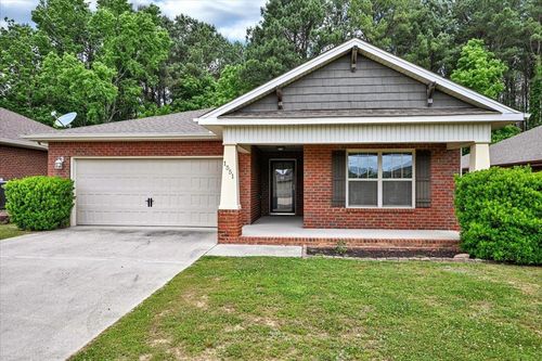 1551 Heritage Cir Se, Cullman, AL, 35055-5011 | Card Image