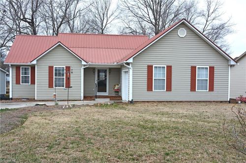 206 Ridge Creek Dr, Trinity, NC, 27370-9383 | Card Image