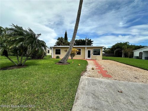 1450 4th Ave, Vero Beach, FL, 32960-5812 | Card Image