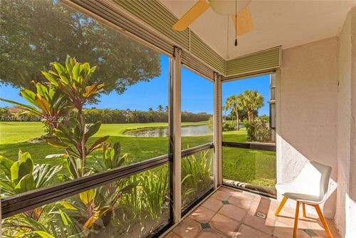 103-9811 N Hollybrook Lake Dr, Pembroke Pines, FL, 33025-1588 | Card Image
