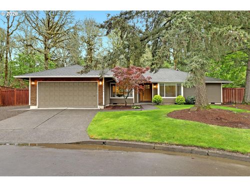 18434 Sandpiper Cir, Lake Oswego, OR, 97035-8218 | Card Image