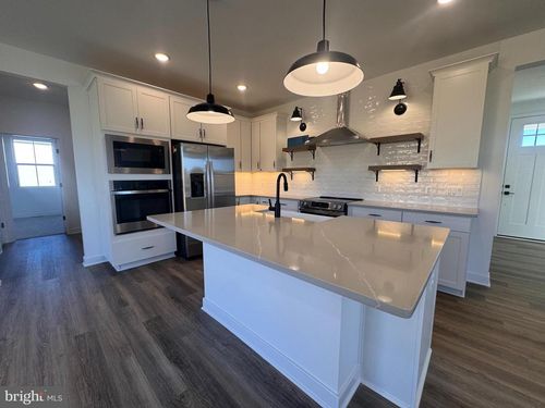 399 Legume Dr, MARTINSBURG, WV, 25401 | Card Image