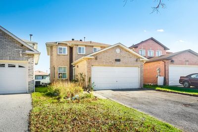 2103 Theoden Crt, House other with 4 bedrooms, 4 bathrooms and 6 parking in Pickering ON | Image 1